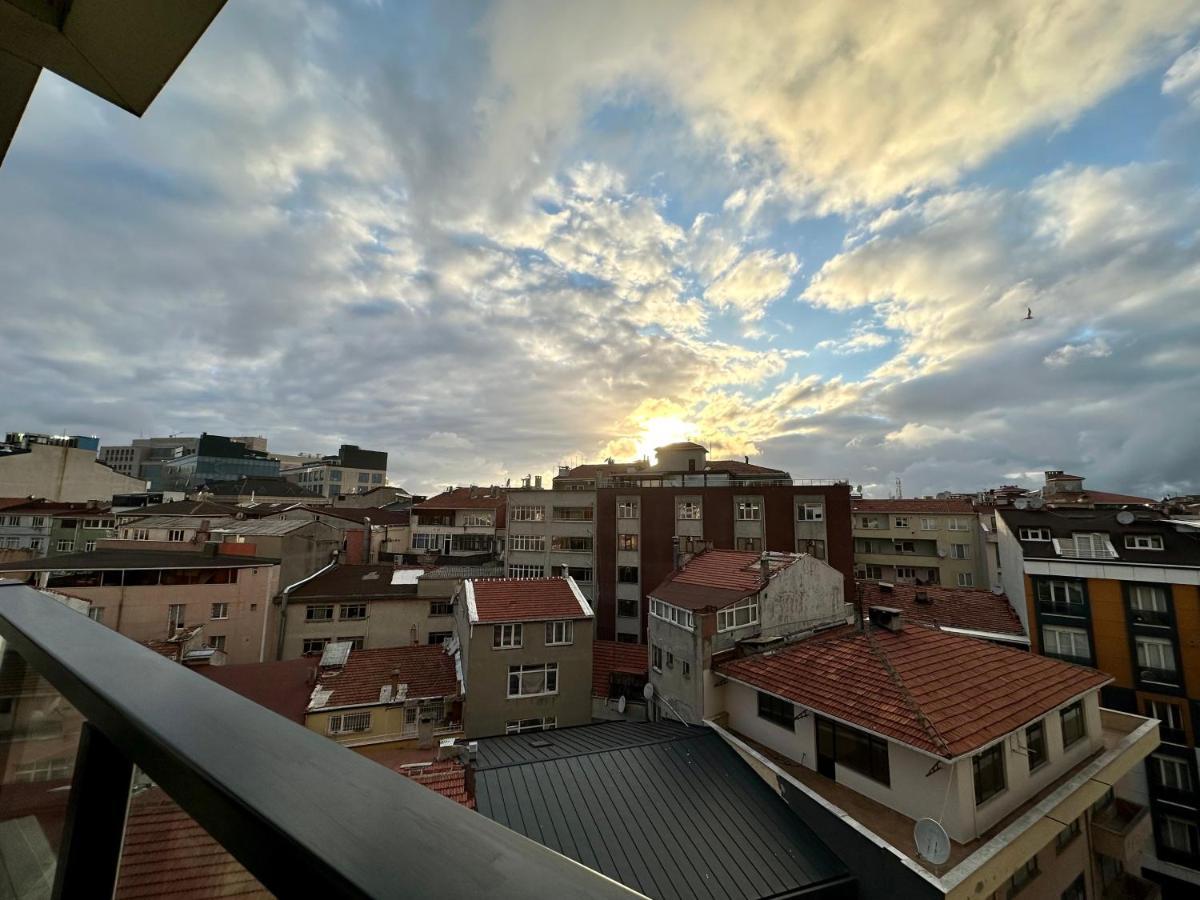 Sisli Modern Residence, 2 Bedroom Apartments, 250M Metro Station Istanbul Exterior photo